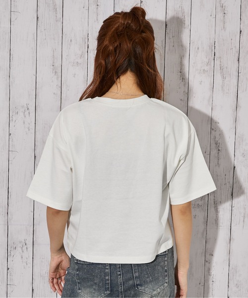 GORGE（ゴージ）の「《ハートロゴ刺繍》Ｔシャツ／ストリート×フェミニン／春夏／全3色（Tシャツ/カットソー・レディース・オフホワイト/ブラック/オートミール・F）」の11枚目の写真