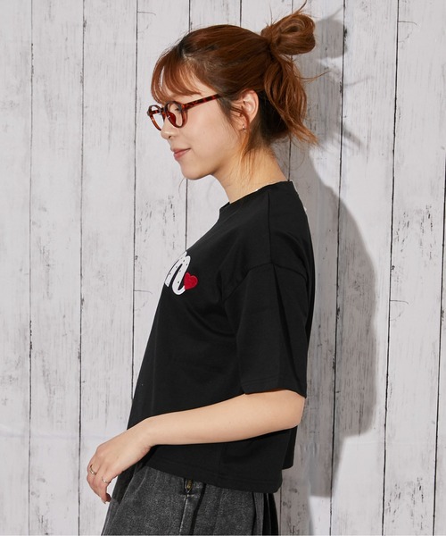 GORGE（ゴージ）の「《ハートロゴ刺繍》Ｔシャツ／ストリート×フェミニン／春夏／全3色（Tシャツ/カットソー・レディース・オフホワイト/ブラック/オートミール・F）」の15枚目の写真