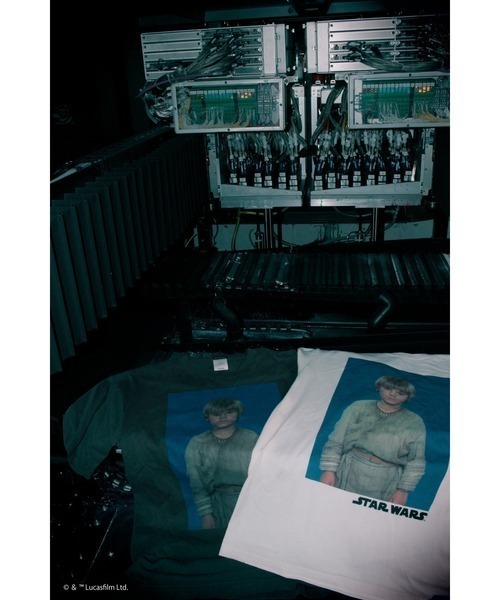 STAR WARS(スターウォーズ)の「『スター・ウォーズ/STARWARS』""Anakin Skywalker (Ani)"" T-Shirt" 半袖プリントTシャツ ビックシルエット ピグメント加工 ヴィンテージライク(Tシャツ/カットソー・メンズ・チャコール/ホワイト・LARGE/X-LARGE/MEDIUM)」の3枚目の写真
