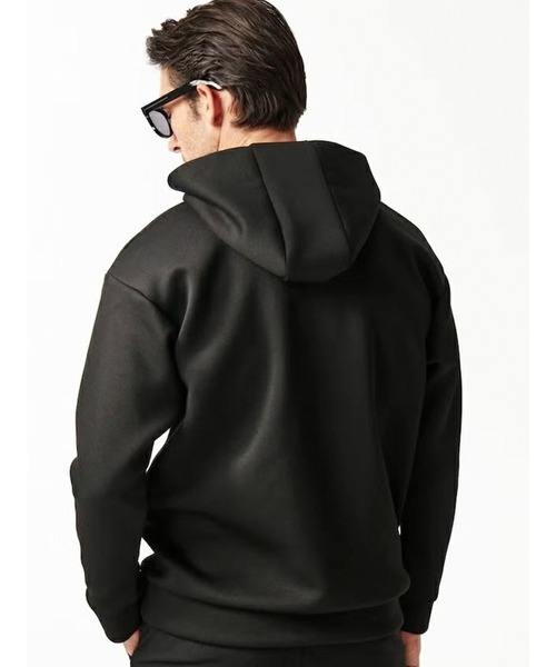 1 piu 1 uguale 3(ウノピゥウノウグァーレトレ)の「113 Reflector PULLOVER PARKA(パーカー・メンズ・ブラック/トップグレー・FREE)」の4枚目の写真