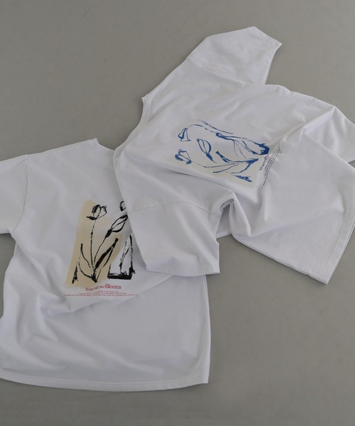 hellam（へラム）の「【hellam×pinmyself】フラワーアートTシャツ（Tシャツ/カットソー・レディース・チャコール/オートミール/イエロー/ホワイト/ブラウン/ブルー・FREE）」の7枚目の写真