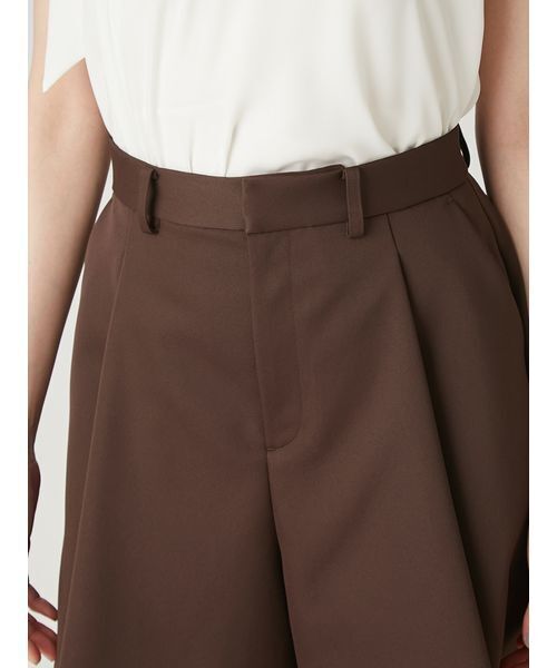 FRAY I.D(フレイアイディー)の「タックフォルムショートパンツ(その他パンツ・レディース・ライトベージュ/マルチ/ブラウン・0/1)」の10枚目の写真