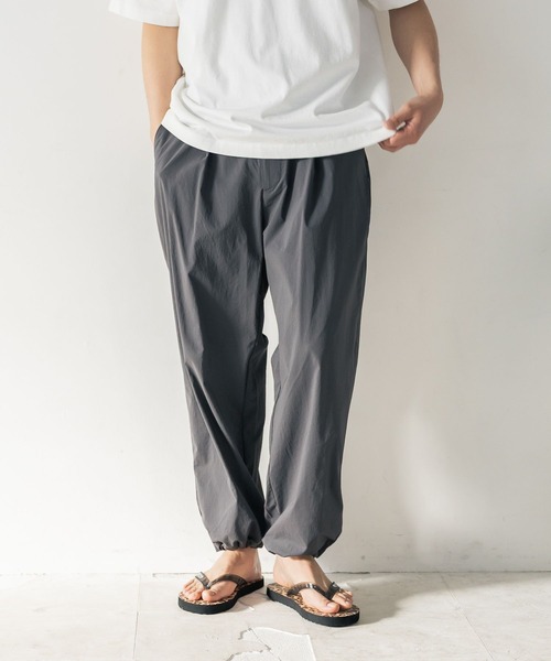 BAYFLOW（ベイフロー）の「【ストレッチ・吸水速乾・接触冷感】FLOWNEXワイドパンツ（その他パンツ・メンズ・ブラック/グレー・LARGE/MEDIUM）」の19枚目の写真