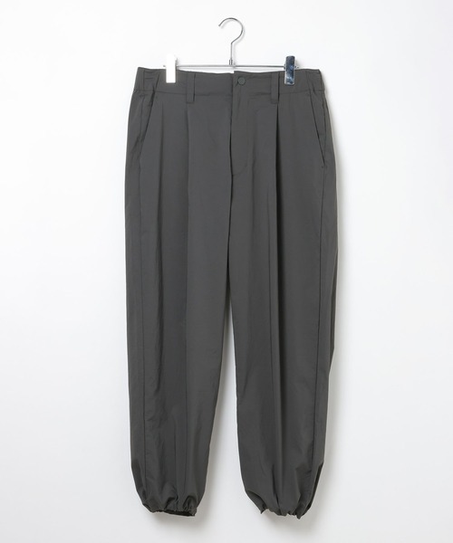 BAYFLOW（ベイフロー）の「【ストレッチ・吸水速乾・接触冷感】FLOWNEXワイドパンツ（その他パンツ・メンズ・ブラック/グレー・LARGE/MEDIUM）」の8枚目の写真