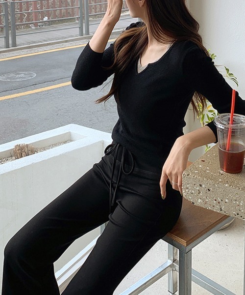 COCOMOMO(ココモモ)の「穿くだけ美脚シルエット ストレッチフレアパンツ ハイウエスト フレアパンツ 美脚 パンツ イージーパンツ ドロスト リラックス(その他パンツ・レディース・ブラック/ライトグレー/ホワイト/ネイビー・S/L/M)」の17枚目の写真