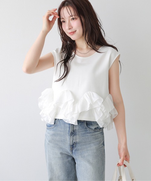 AMELY(エミリー)の「シアーフリルヘムトップス(Tシャツ/カットソー・レディース・ブラック/ホワイト・フリー)」の5枚目の写真