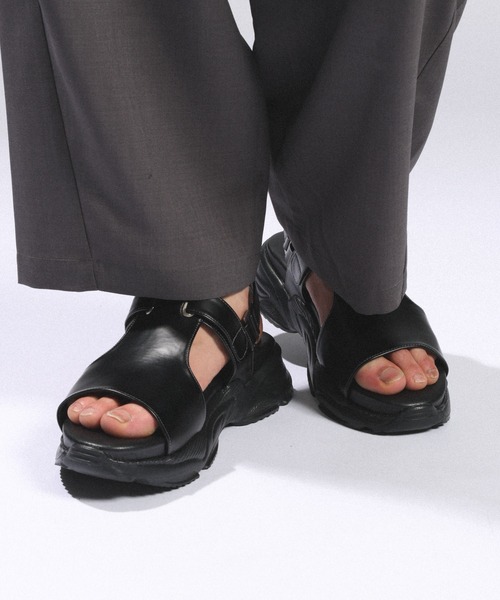 RAGEBLUE(レイジブルー)の「Sneakers Sole Glide Sandals/スニーカーソールグライドサンダル(サンダル・メンズ・ブラック・SMALL/LARGE/MEDIUM)」の3枚目の写真