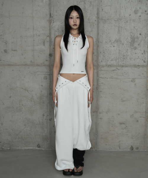ETRE AU SOMMET(エトレオソメ)の「Double Rib Pintuck Training Pants (White)(スウェットパンツ・レディース・ホワイト・FREE)」の4枚目の写真