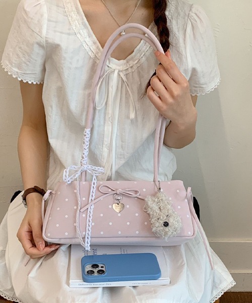 WESTSEA（ウエストシー）の「ドット柄 リボンチャーム 横長ワンショルダーバッグ（ショルダーバッグ・レディース・レッド/ブルー/ホワイト/ピンク/ブラック・FREE）」の18枚目の写真