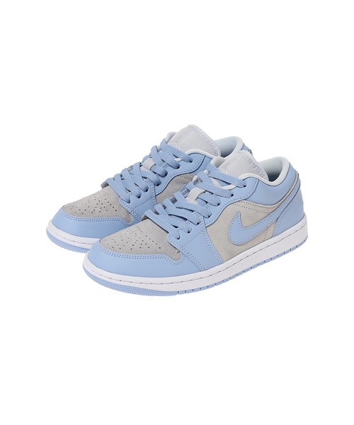 JORDAN BRAND（ジョーダンブランド）の「WMNS AIR JORDAN 1 LOW DC0774-050（スニーカー・メンズ・グレー・23cm）」の2枚目の写真