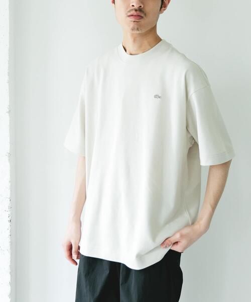 LACOSTE（ラコステ）の「『別注』LACOSTE×DOORS　MOSS STITCH SHORT-SLEEVE T-SHIRTS（Tシャツ/カットソー・メンズ・アイボリー/ダークグレー/イエロー・3/4）」の8枚目の写真