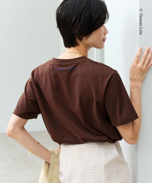 green label relaxing(グリーンレーベルリラクシング)の「【別注】<Thomas Lelu>サインアート 半袖 Tシャツ カットソー(Tシャツ/カットソー・レディース・ロイヤルブルー/ブラック/ブラウン/オフホワイト・FREE)」の15枚目の写真