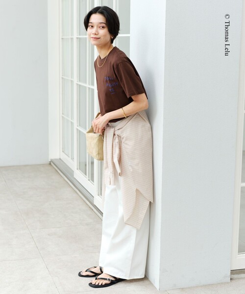 green label relaxing(グリーンレーベルリラクシング)の「【別注】<Thomas Lelu>サインアート 半袖 Tシャツ カットソー(Tシャツ/カットソー・レディース・ロイヤルブルー/ブラック/ブラウン/オフホワイト・FREE)」の17枚目の写真