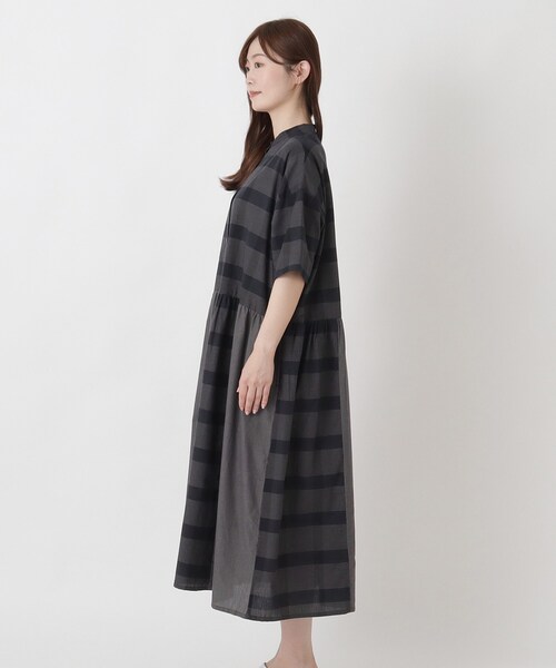one'sterrace(ワンズテラス)の「綿スラブチェック 5分袖前開きワンピース(ワンピース・レディース・オレンジ系その他5/グリーン系その他6/ネイビー系5/ブラック系8・02)」の19枚目の写真