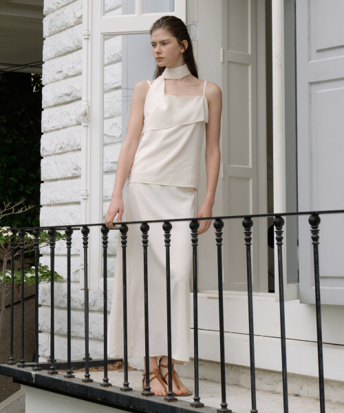 REORG(リオルグ)の「GIR DART LONG SKIRT CREAM(スカート・レディース・その他・SMALL/MEDIUM/LARGE)」の3枚目の写真