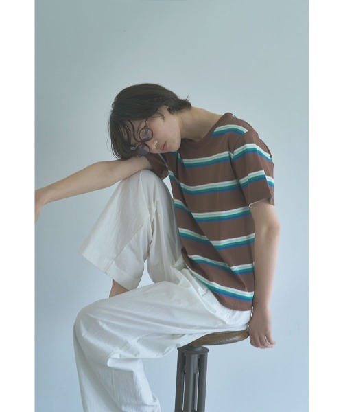 marjour(マージュール)の「MULTI BORDER HALF SLEEVE TEE(Tシャツ/カットソー・レディース・グリーン/ブラウン・M)」の8枚目の写真