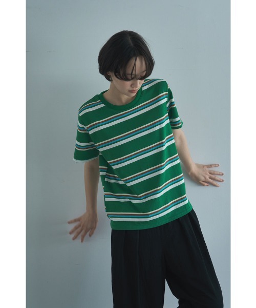 marjour(マージュール)の「MULTI BORDER HALF SLEEVE TEE(Tシャツ/カットソー・レディース・グリーン/ブラウン・M)」の14枚目の写真