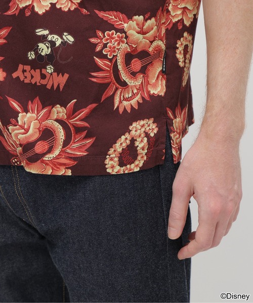 AVIREX(アヴィレックス)の「《Disney Collection》"HAWAIIAN HOLIDAY" ALOHA SHIRT / MICKEY MOUSE(シャツ/ブラウス・メンズ・バーガンディー・LARGE/MEDIUM/XX-LARGE/X-LARGE)」の9枚目の写真