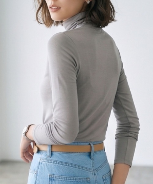 Belta attrice(ベルタアトリーチェ)の「【秋新作】夢見るスムースコットン100くしゅタートルネック長袖インナーカットソー/薄手 2重仕立て 秋冬(Tシャツ/カットソー・レディース・ライトグリーン/グレー/ダークカーキ/ブラック/バーガンディー/ローズ/ワイン/ストーン/ターコイズブルー/サンドベージュ/ダークパープル・FREE)」の20枚目の写真