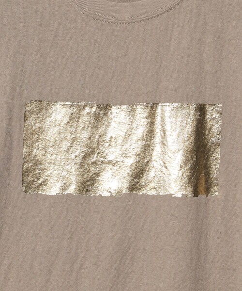 A DAY IN THE LIFE UNITED ARROWS(アデイインザライフユナイテッドアローズ)の「スラブ フォイル ボックスプリントTシャツ <A DAY IN THE LIFE>(Tシャツ/カットソー・レディース・ダークグレー/オフホワイト/ベージュ・FREE)」の5枚目の写真