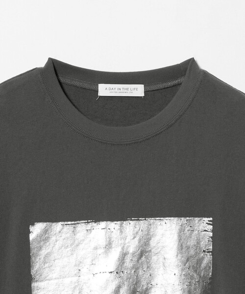 A DAY IN THE LIFE UNITED ARROWS(アデイインザライフユナイテッドアローズ)の「スラブ フォイル ボックスプリントTシャツ <A DAY IN THE LIFE>(Tシャツ/カットソー・レディース・ダークグレー/オフホワイト/ベージュ・FREE)」の10枚目の写真