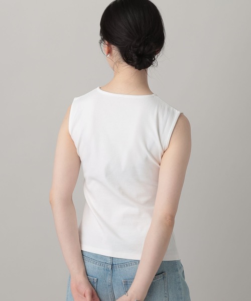A part by(アパートバイ)の「フロントタックカットノースリーブ(Tシャツ/カットソー・レディース・アイボリー/ブラック/ブラウン・FREE)」の8枚目の写真