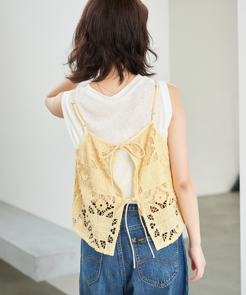 SLOBE IENA(スローブイエナ)の「Indiaスクエア刺繍キャミ(キャミソール・レディース・イエロー・FREE)」の8枚目の写真