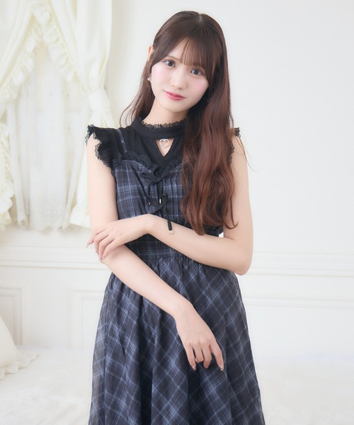 couture BY ROJITA(クチュールバイロジータ)の「肩フリルレイヤードシアーワンピース(ワンピース・レディース・ホワイト/ブラック/ベージュ・FREE)」の18枚目の写真