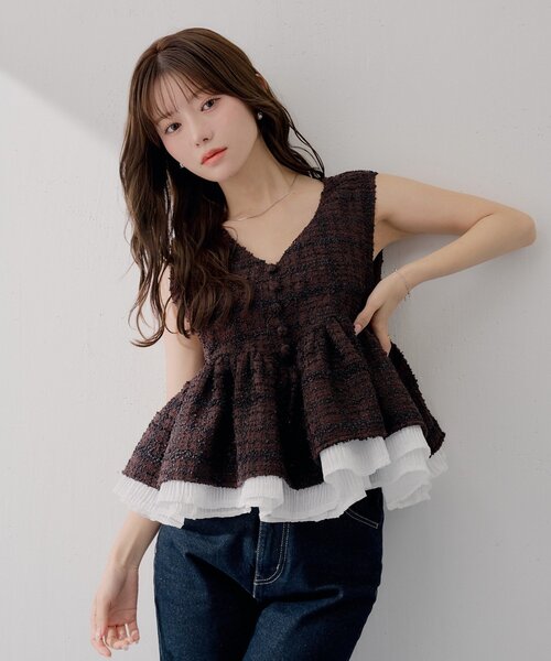Chico(チコ)の「完売カラー再販決定【SALON by Chico】ペプラムフリルツイードトップス(シャツ/ブラウス・レディース・ブラウン系その他2/ブラウン/アイボリー・FREE)」の9枚目の写真