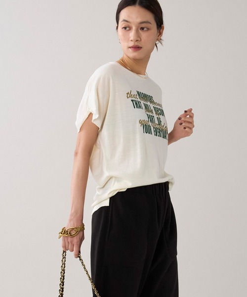 marmors(マルモア)の「【marmors】ウールロゴTシャツ(Tシャツ/カットソー・レディース・ネイビー/ベージュ/チャコールグレー/アイボリー・36)」の9枚目の写真