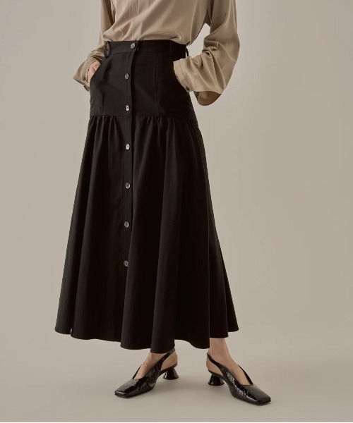 AKIRANAKA(アキラナカ)の「【AKIRANAKA/アキラナカ】Pierina skirt BK(スカート・レディース・ブラック・2)」の1枚目の写真