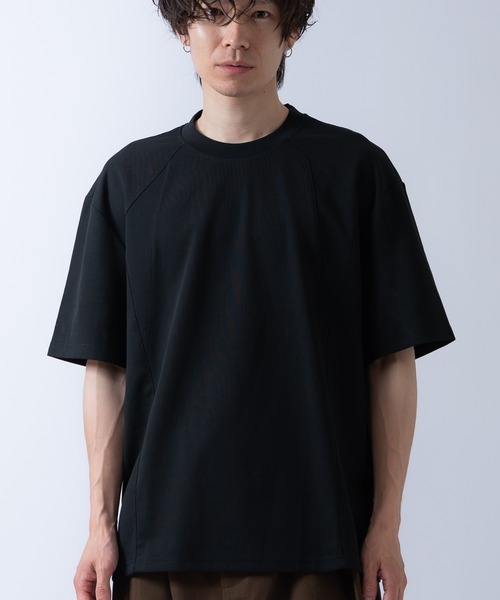 Crownor(クラウノアー)の「切り替え 半袖 Tシャツ(Tシャツ/カットソー・メンズ・ブラック/モカ/ホワイト・LARGE/MEDIUM)」の1枚目の写真
