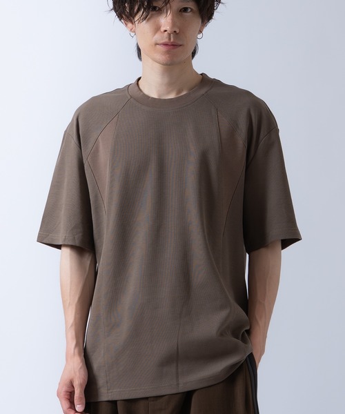 Crownor(クラウノアー)の「切り替え 半袖 Tシャツ(Tシャツ/カットソー・メンズ・ブラック/モカ/ホワイト・LARGE/MEDIUM)」の3枚目の写真