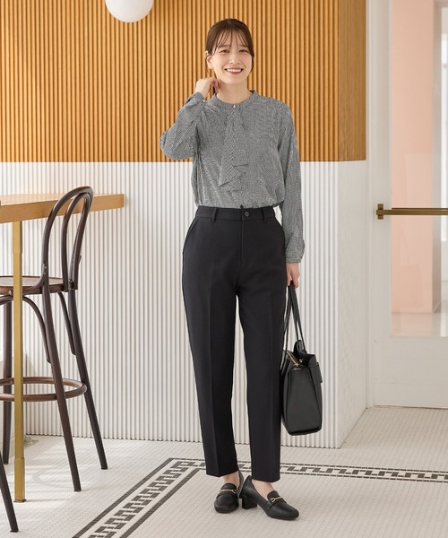 Honeys(ハニーズ)の「【ストレッチ・ウォッシャブル・イージーケア】センタープレスパンツ(股下60cm)(スラックス・レディース・ブラック/ネイビー/ブラウン系その他2/杢グレー・S/M/LL/L/3L)」の6枚目の写真
