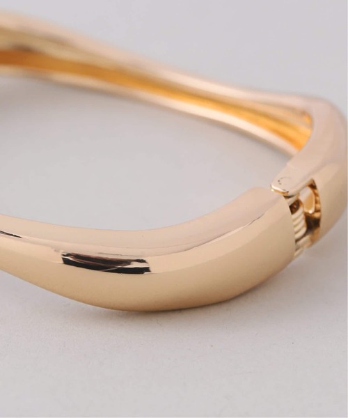 Noble(ノーブル)の「《追加2》PETIT MOMENTS/プティモーメント Wave Cuff(ブレスレット・レディース・シルバー/ゴールド・FREE)」の13枚目の写真