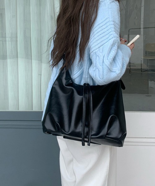 Miniministore(ミニミニストア)の「PUレザーショルダーバッグ 肩掛けカバン(ショルダーバッグ・レディース・ブラック/ブラウン・FREE)」の19枚目の写真