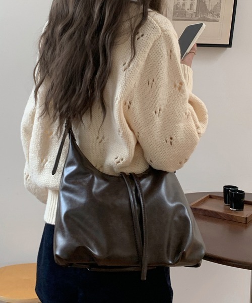 Miniministore(ミニミニストア)の「PUレザーショルダーバッグ 肩掛けカバン(ショルダーバッグ・レディース・ブラック/ブラウン・FREE)」の11枚目の写真