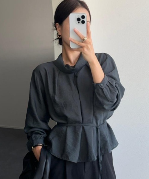 semplice（センプリチェ）の「ブラウス【韓国ファッション】（シャツ/ブラウス・レディース・グレー/ベージュ・F）」の11枚目の写真