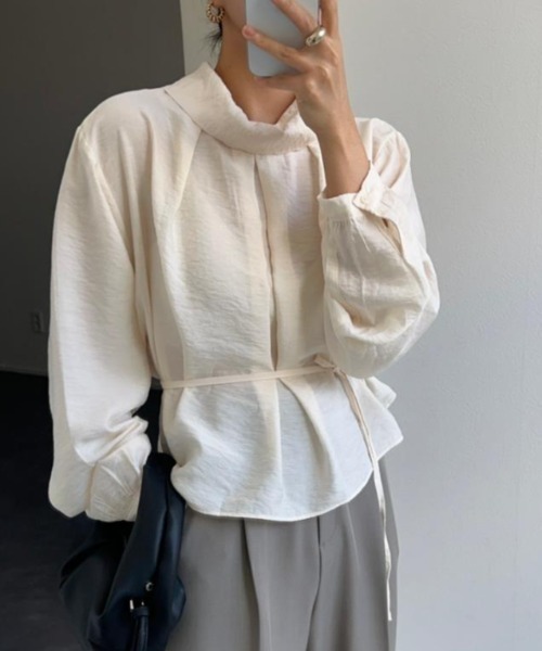 semplice（センプリチェ）の「ブラウス【韓国ファッション】（シャツ/ブラウス・レディース・グレー/ベージュ・F）」の5枚目の写真