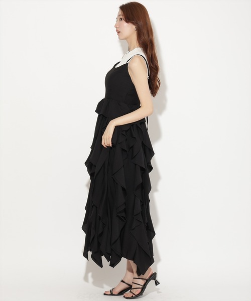 AND COUTURE(アンドクチュール)の「ボリュームラッフルフリルキャミワンピース(ワンピース・レディース・ブラック/ダークブラウン/ベージュ・FREE)」の12枚目の写真