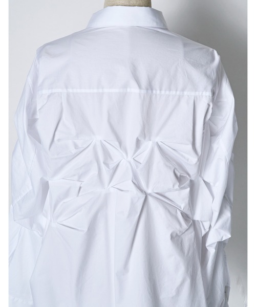 RUMCHE(ラムシェ)の「Snowflake Cotton Shirt / スノーフレークコットンシャツ(シャツ/ブラウス・レディース・ホワイト/ブラック・FREE)」の20枚目の写真