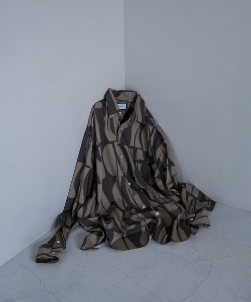 ADAM ET ROPE'(アダムエロペ)の「アソートビッグシルエットレギュラーカラーシャツ(シャツ/ブラウス・メンズ・ダークブラウン/ベージュ/ブラック系その他/ベージュ系その他/ブラック系その他3・M/L)」の4枚目の写真
