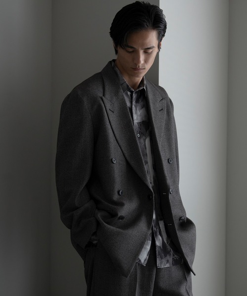 ADAM ET ROPE'(アダムエロペ)の「アソートビッグシルエットレギュラーカラーシャツ(シャツ/ブラウス・メンズ・ダークブラウン/ベージュ/ブラック系その他/ベージュ系その他/ブラック系その他3・M/L)」の7枚目の写真