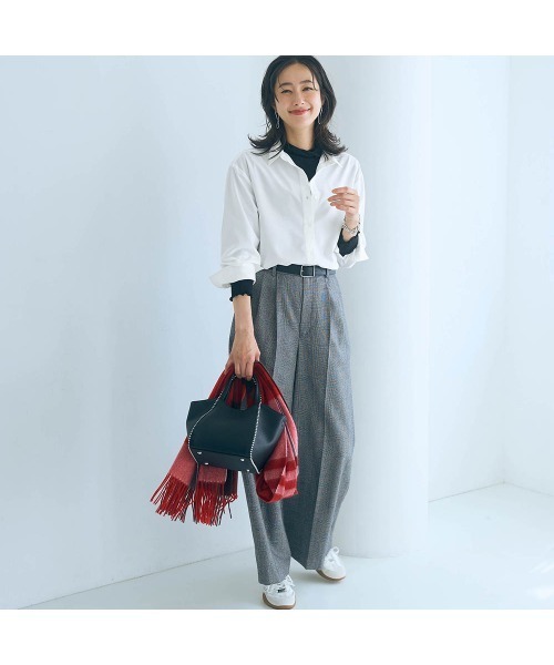 Belle Maison(ベルメゾン)の「レギュラーカラーシャツ【乾燥機OK】(シャツ/ブラウス・レディース・オフホワイト/ネイビー系/ブラック系・M/S/3L/LL/L)」の9枚目の写真