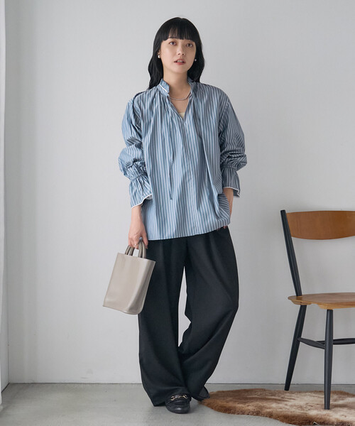 FREAK'S STORE(フリークスストア)の「フリル襟ブラウス(シャツ/ブラウス・レディース・ブルー/オフホワイト/ネイビー・フリ-)」の11枚目の写真