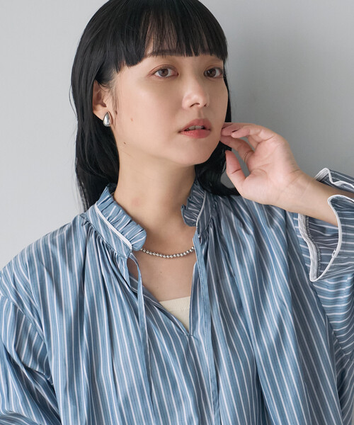 FREAK'S STORE(フリークスストア)の「フリル襟ブラウス(シャツ/ブラウス・レディース・ブルー/オフホワイト/ネイビー・フリ-)」の16枚目の写真