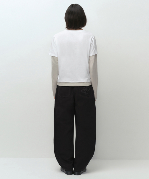 MUSINSA STANDARD WOMAN（ムシンサスタンダードウーマン）の「[オヘシオコラボ] コットンカーブパンツ [ブラック]（その他パンツ・レディース・その他・X-SMALL/SMALL/MEDIUM/LARGE）」の4枚目の写真