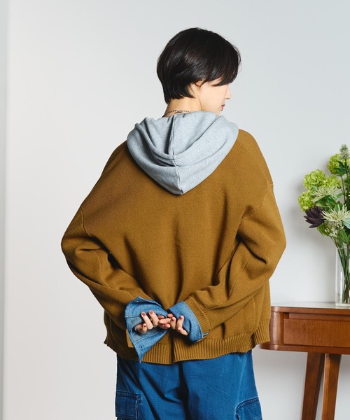 GENE HEAVENS(ジーンヘブンズ)の「GENE HEAVENS/KNIT x DENIM CARDIGAN(ニット/セーター・レディース・マスタード/グレー・ONE SIZE)」の9枚目の写真