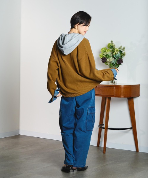 GENE HEAVENS(ジーンヘブンズ)の「GENE HEAVENS/KNIT x DENIM CARDIGAN(ニット/セーター・レディース・マスタード/グレー・ONE SIZE)」の13枚目の写真