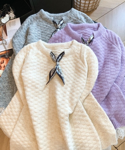 LUCPY（ラクピー）の「リボンタイ レーストリムニットプルオーバー（ニット/セーター・レディース・グレー/パープル/ホワイト・LARGE/MEDIUM/SMALL）」の5枚目の写真